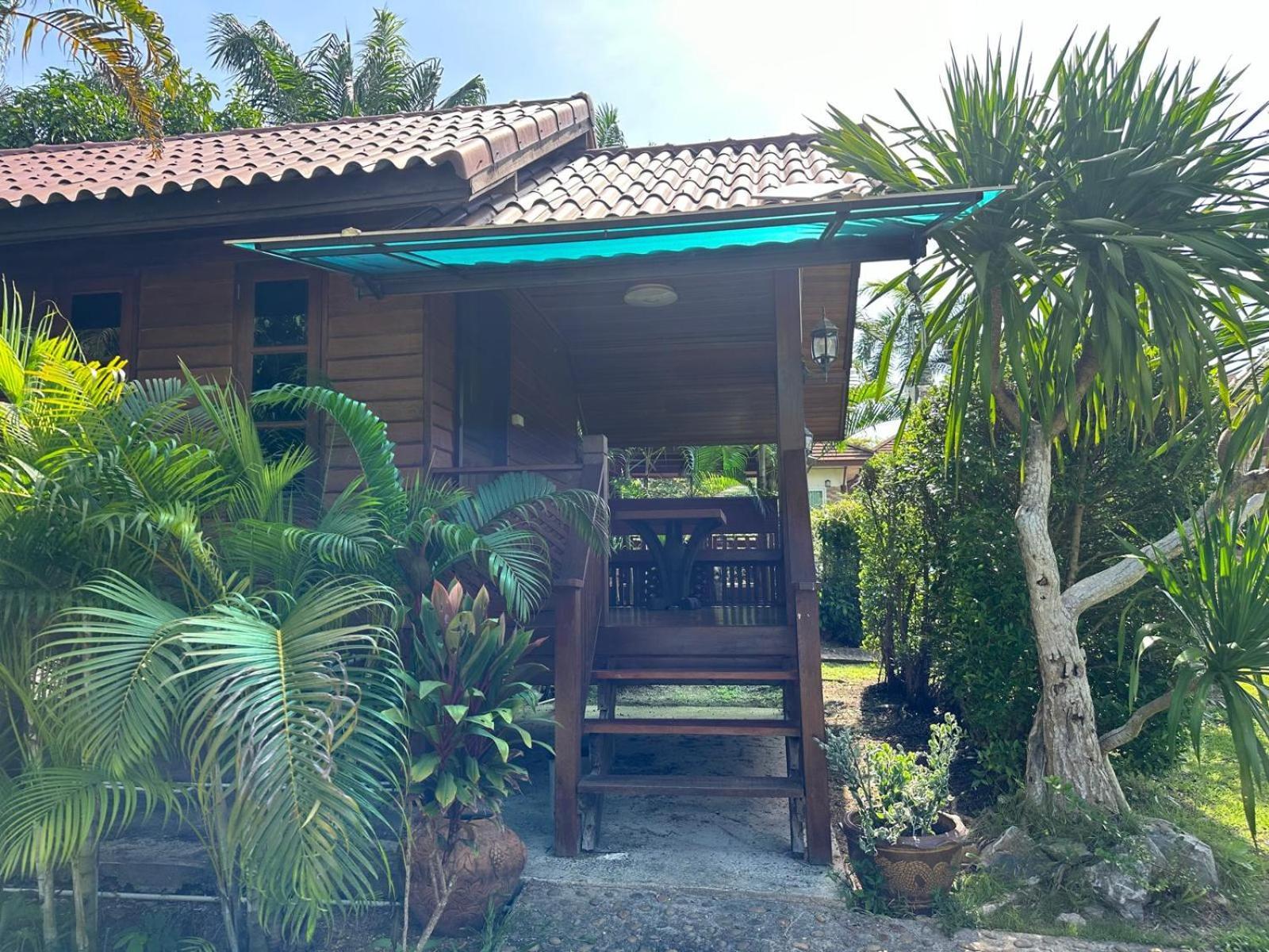 Thip Siam Village Ao Nam Mao Exterior foto